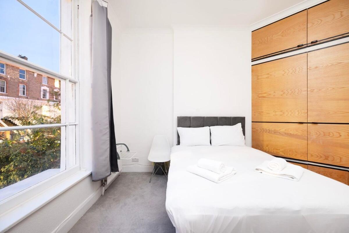 Spacious Minimalist 1Br Flat In London Ngoại thất bức ảnh